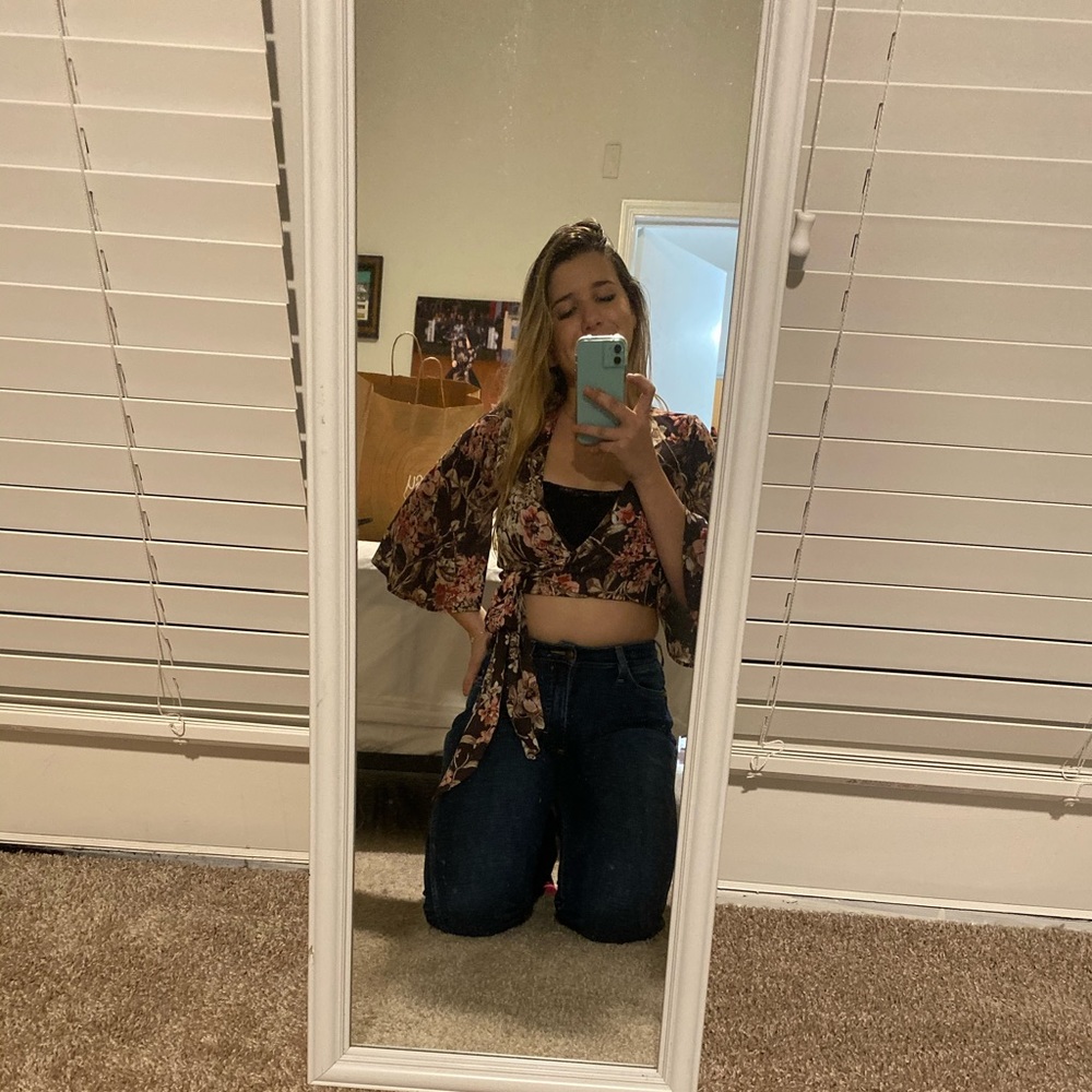 Flower Crop Blouse